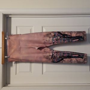 Evolution and Creation Yoga Leggings. COOL Elephant Motif, Size L.
